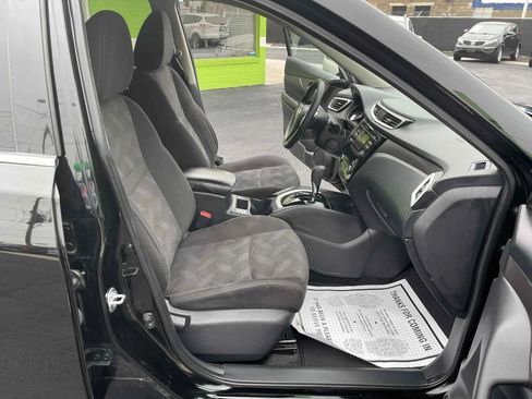 Used 2015 Nissan Rogue SV AWD/4WD image 11