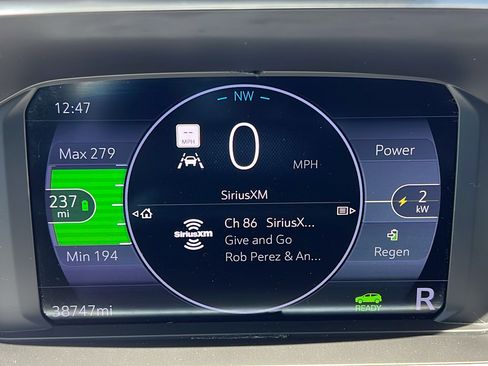 Used 2023 Chevrolet Bolt EUV Premier w/ Sun & Sound Package FWD image 30