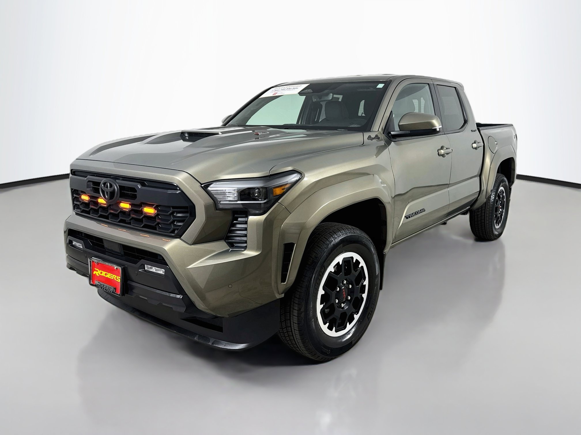 Certified 2024 Toyota Tacoma TRD Sport w/ TRD Sport Upgrade Package AWD/4WD image 2