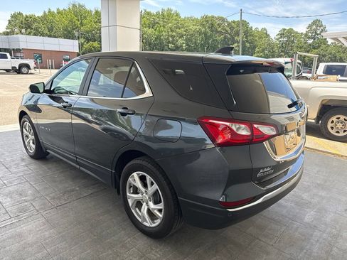 Used 2021 Chevrolet Equinox LT FWD image 4