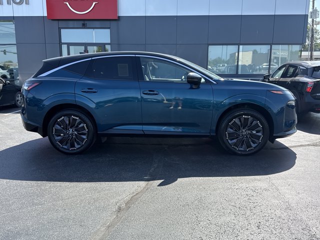 Certified 2026 Nissan Murano Platinum w/ Cargo Package AWD/4WD image 2