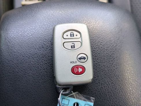Used 2010 Toyota Camry FWD image 25