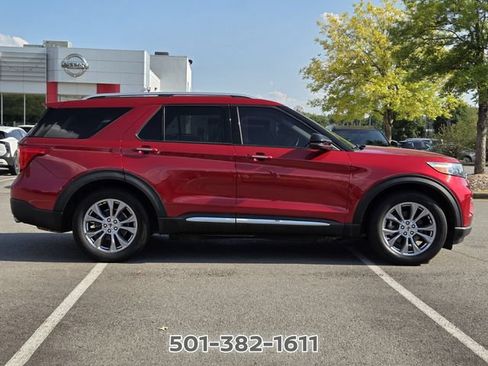 Used 2021 Ford Explorer Limited w/ Equipment Group 301A RWD image 4