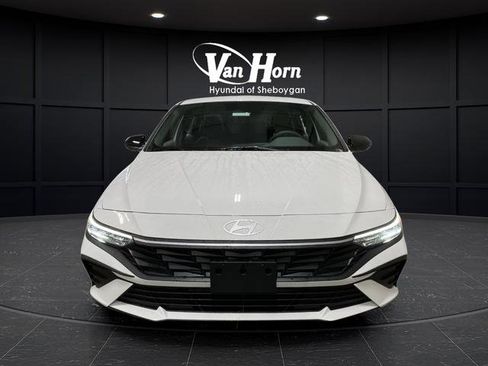 New 2026 Hyundai Elantra Sport FWD image 9