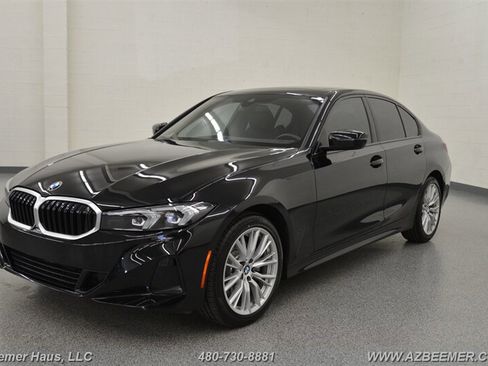 Used 2023 BMW 330i Sedan w/ Driving Assistance Package image 3
