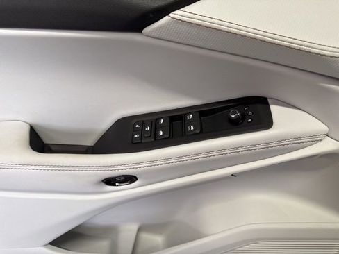 New 2026 Jeep Cherokee Limited image 23