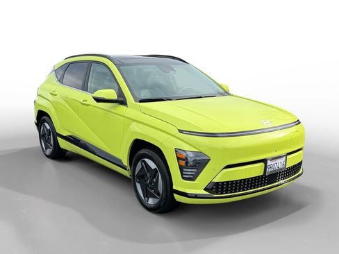Certified 2025 Hyundai Kona Limited image 7