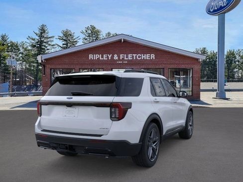 New 2026 Ford Explorer ST-Line w/ ST-Line Street Pack image 8
