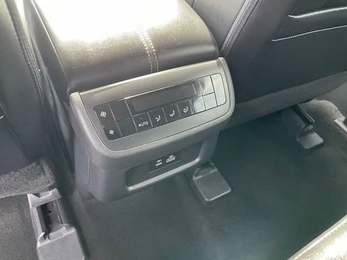 Certified 2023 Nissan Pathfinder SL AWD/4WD image 25