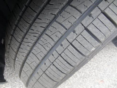 Used 2023 Toyota Camry XSE w/ Navigation Package image 39