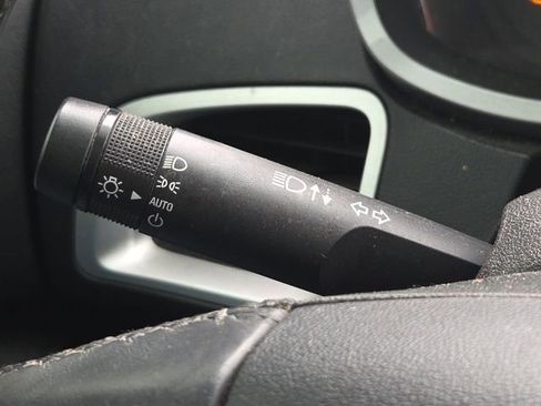 Used 2013 Chevrolet Equinox LT w/ Driver Convenience Package image 39