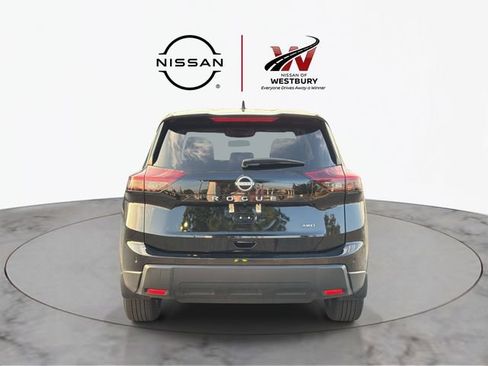 Used 2025 Nissan Rogue S AWD/4WD image 6