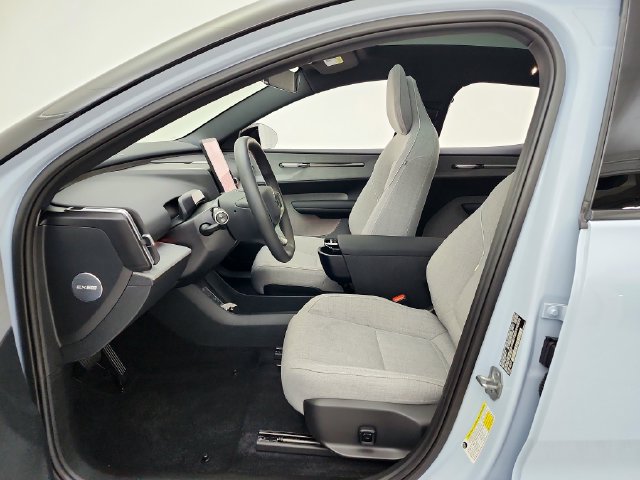 Used 2025 Volvo EX30 Ultra w/ Climate Package AWD/4WD image 21
