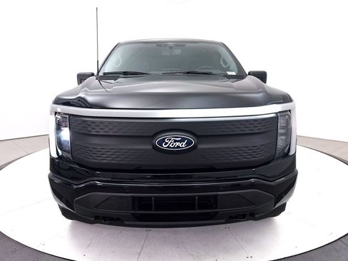 Used 2025 Ford F150 Lightning Flash AWD/4WD image 13