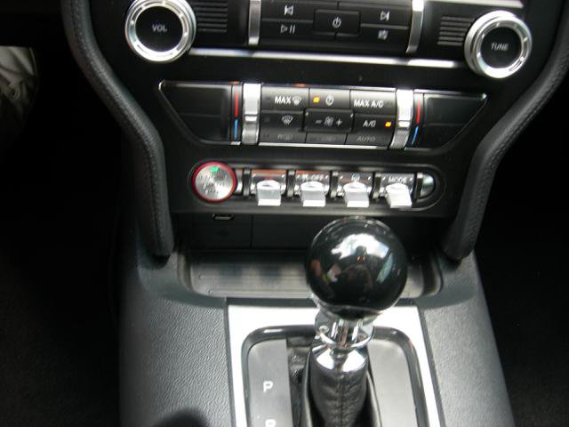 Used 2021 Ford Mustang Coupe w/ Equipment Group 101A RWD image 9