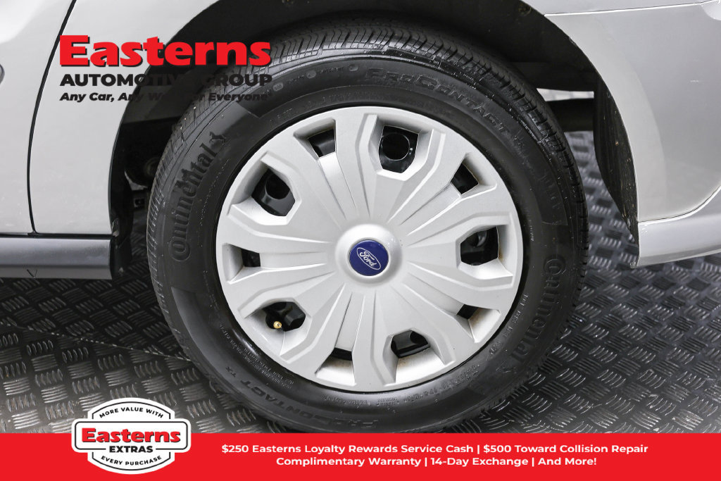 Used 2021 Ford Transit Connect XLT FWD image 9