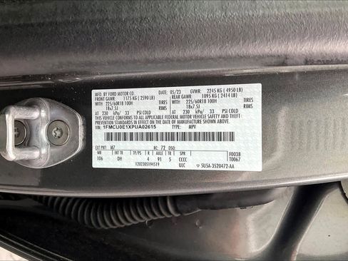 Used 2023 Ford Escape SE w/ PHEV Premium Package image 34