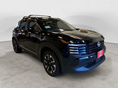 New 2026 Nissan Kicks SV w/ Cold Weather Package AWD/4WD image 7