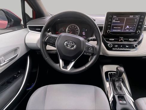 Used 2021 Toyota Corolla SE FWD image 5