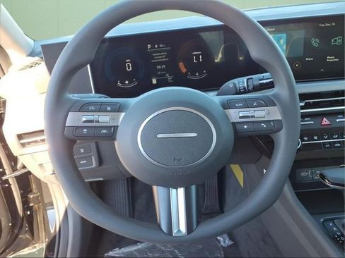 New 2026 Hyundai Sonata SE FWD image 19