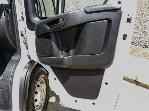 Used 2023 RAM ProMaster 2500 FWD image 30
