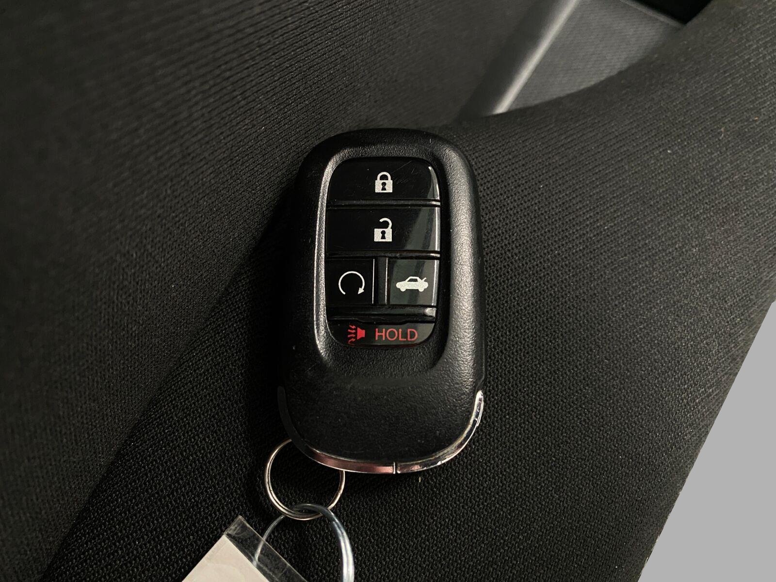 Used 2023 Honda Civic Sport image 28