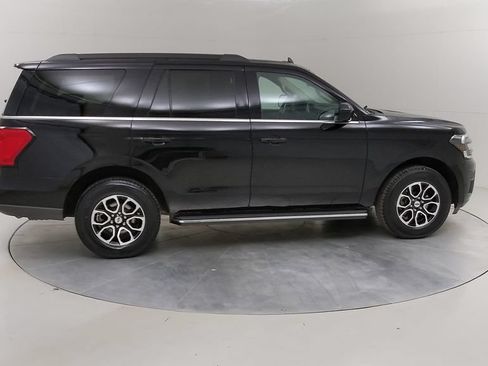 Certified 2023 Ford Expedition XLT AWD/4WD image 12