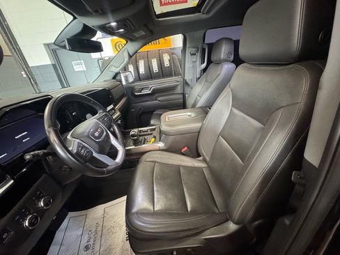 Used 2022 GMC Sierra 1500 SLT w/ SLT Premium Plus Package image 20