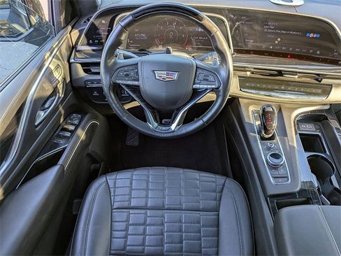 Certified 2024 Cadillac Escalade ESV V w/ LPO, Floor Liner Package image 17