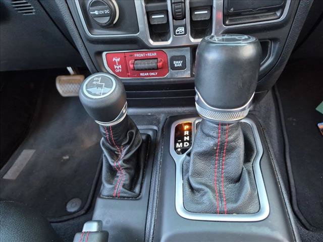 Used 2018 Jeep Wrangler Unlimited Rubicon AWD/4WD image 10