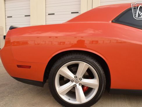 Used 2008 Dodge Challenger SRT8 image 38