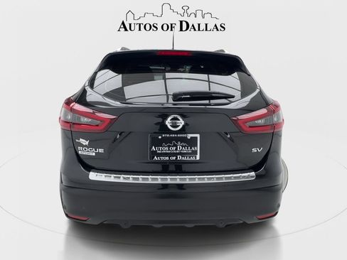Used 2020 Nissan Rogue Sport SV FWD image 9