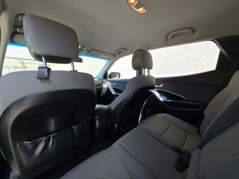 Used 2018 Hyundai Santa Fe Sport FWD image 12