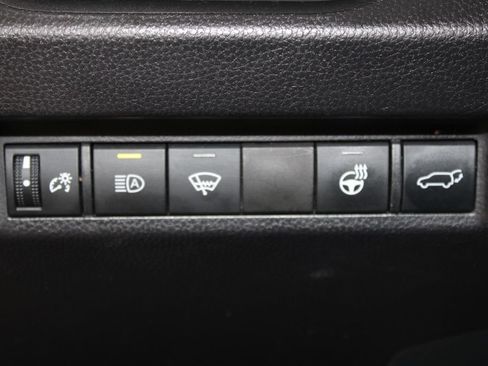 Used 2020 Toyota RAV4 XLE Premium AWD/4WD image 45