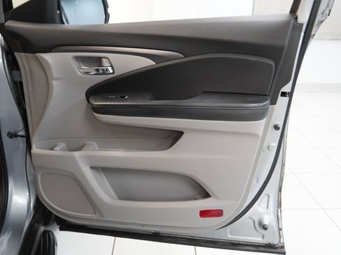 Used 2016 Honda Pilot EX image 33