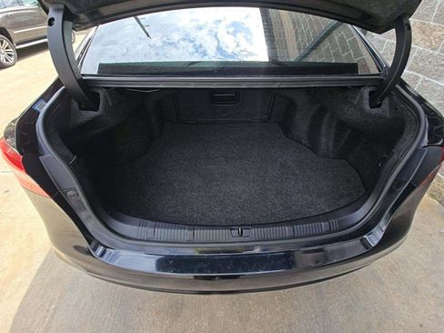Used 2016 Toyota Avalon Limited FWD image 7