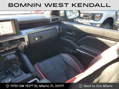 Used 2024 Toyota Tacoma Limited image 14