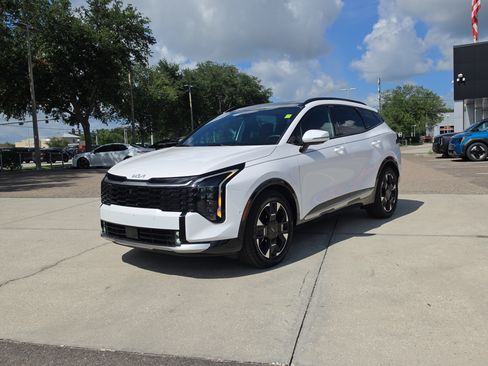 Certified 2026 Kia Sportage SX FWD image 4