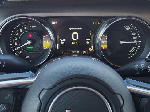 Used 2023 Jeep Wrangler Unlimited Rubicon 4xe image 19