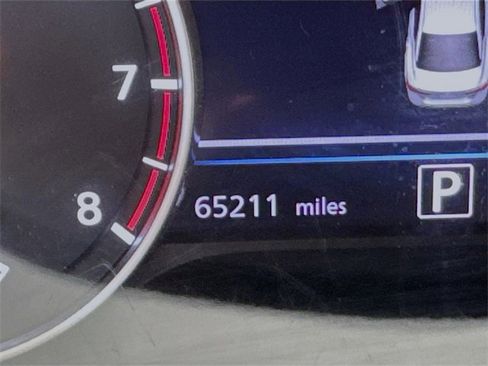 Used 2021 Nissan Sentra SV image 13