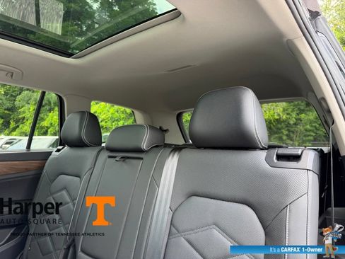 Used 2025 Volkswagen Atlas SE w/ Panoramic Sunroof Package AWD/4WD image 9