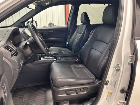 Used 2022 Honda Passport Elite image 15