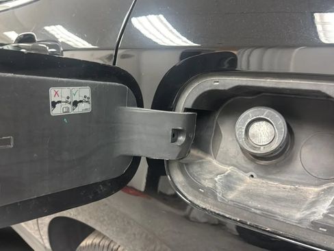 Used 2019 Chevrolet Equinox LT AWD/4WD image 33