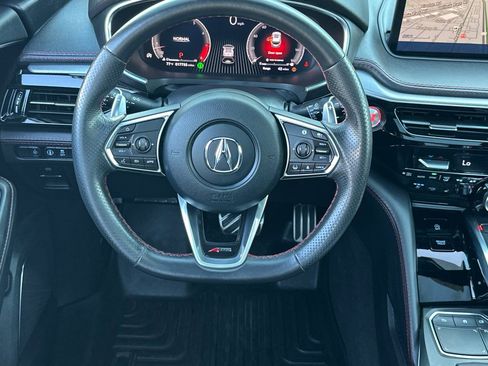 Used 2024 Acura MDX A-Spec image 11
