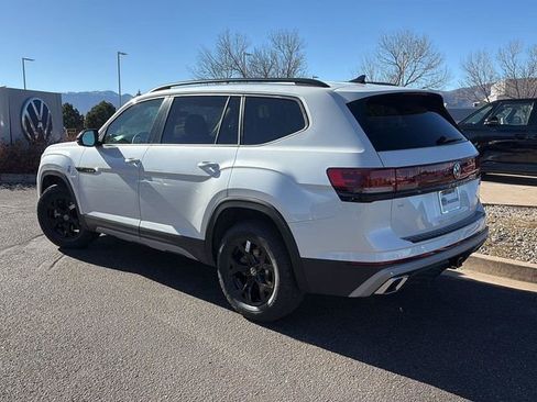 New 2026 Volkswagen Atlas Peak Edition AWD/4WD image 4