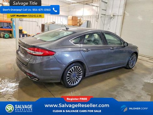 Used 2017 Ford Fusion SE w/ Fusion SE Technology Package AWD/4WD image 4