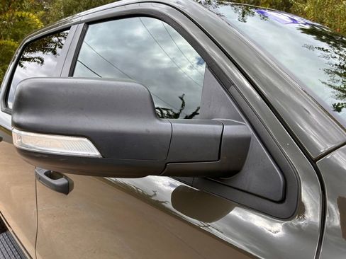 Used 2021 RAM 1500 Lone Star w/ Built-to-serve Edition image 5