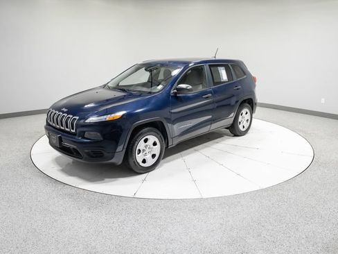 Used 2016 Jeep Cherokee Sport AWD/4WD image 29