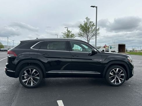 New 2026 Volkswagen Atlas Cross Sport SEL Premium R-Line AWD/4WD image 6