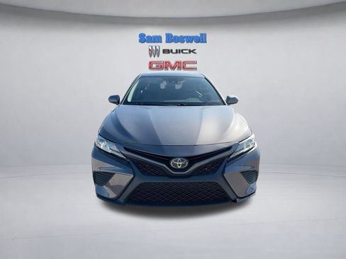 Used 2020 Toyota Camry SE FWD image 4